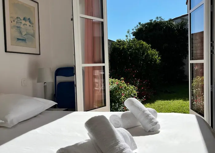 Maison Des Tamaris Nyaraló